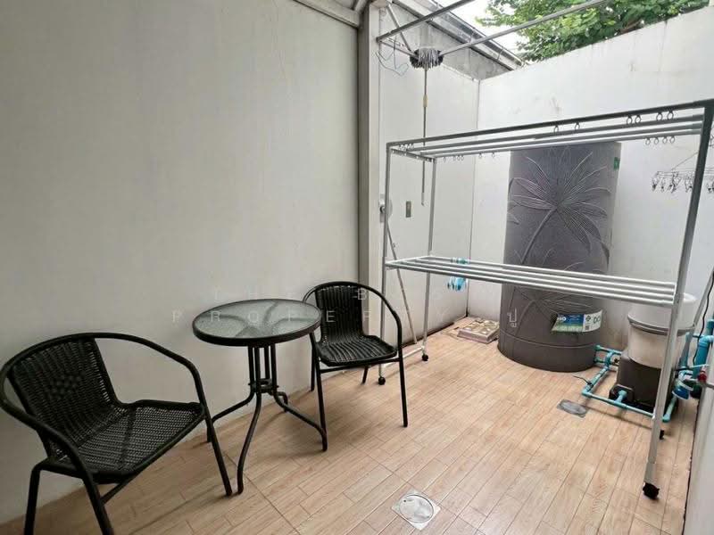 Blessity Park Wongwaen-Lumlukka, Pathum Thani, Bung Kham Proi, Lam Luk Ka, Pathum Thani, 3 Bedrooms, 150 sqm, Semi-Detached House (Twin House) For Sale, by The Best Property ปู, 500503325 - DDproperty.com