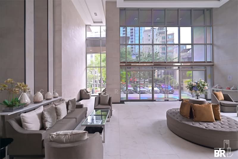 The Madison, Bangkok, Sukhumvit 41, Khlong Tan Nua, Watthana, Bangkok, 3 Bedrooms, 160 sqm, Condo For Rent, by Nicha Peerakittikul, 500503355 - DDproperty.com
