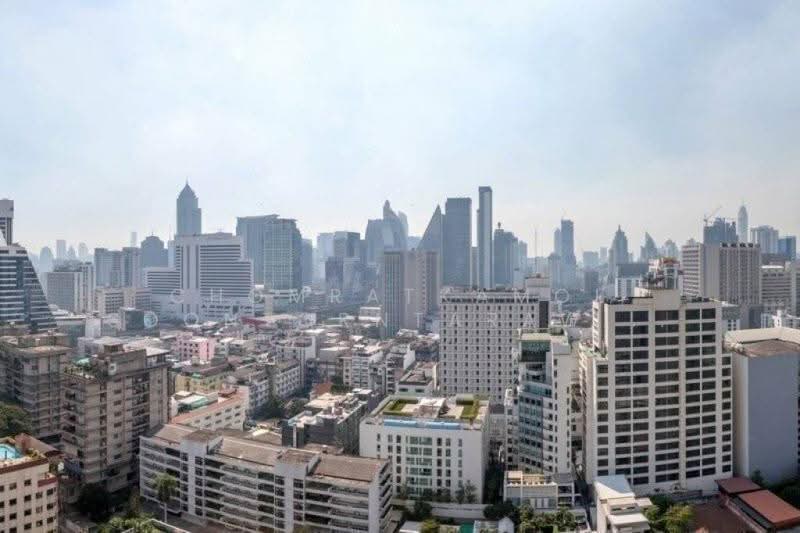 Hyde Sukhumvit 11, Bangkok, 11 Soi Sukhumvit 11, Khlongtoei Nua, Watthana, Bangkok, 2 Bedrooms, 64 sqm, Condo For Sale, by Chomratkamol Soontorntarawong (Gor), 500503358 - DDproperty.com