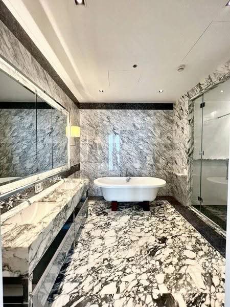 The Ritz-Carlton Residences : เดอะ ริซท์-คาร์ลตัน เรสซิเดนเซส, กรุงเทพ, 114 ถ.นราธิวาสราชนครินทร์, สีลม, บางรัก, กรุงเทพ, 126 ตร.ม., คอนโด ขาย, โดย Chomratkamol Soontorntarawong (Gor), 500503395 - DDproperty.com