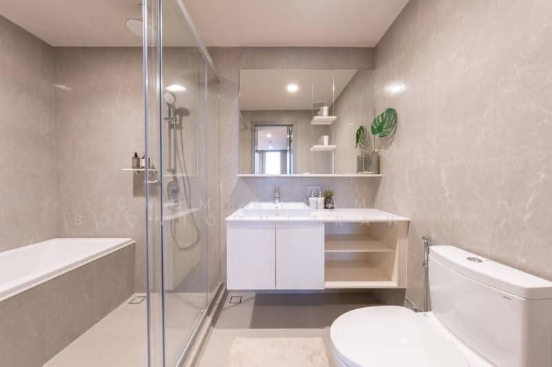 The Issara Sathorn, Bangkok, ถนนจันทน์, Thung Maha Mek, Sathon, Bangkok, 2 Bedrooms, 90 sqm, Condo For Sale, by Chomratkamol Soontorntarawong (Gor), 500503405 - DDproperty.com
