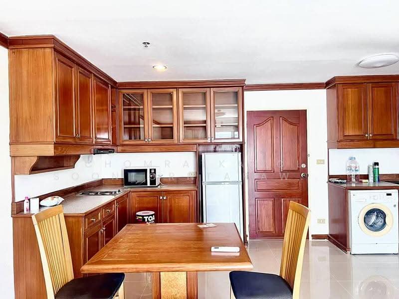 Silom Suite, Bangkok, Soi Sathorn 12, Sathorn Road, Silom, Bang Rak, Bangkok, 1 Bedroom, 52 sqm, Condo For Sale, by Chomratkamol Soontorntarawong (Gor), 500503426 - DDproperty.com
