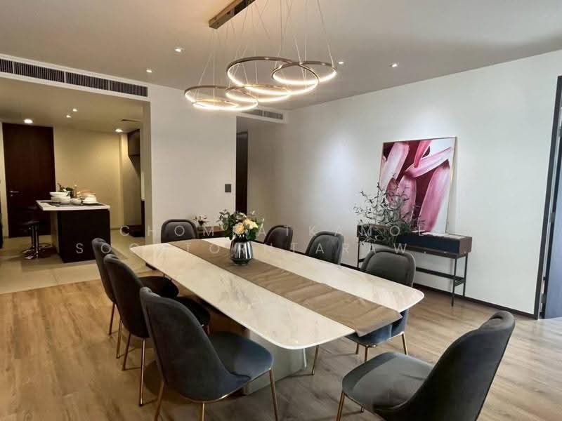 Raveevan Space, Bangkok, Soi Sukhumvit 39, Khlong Tan Nua, Watthana, Bangkok, 3 Bedrooms, 270 sqm, Condo For Rent, by Chomratkamol Soontorntarawong (Gor), 500503432 - DDproperty.com