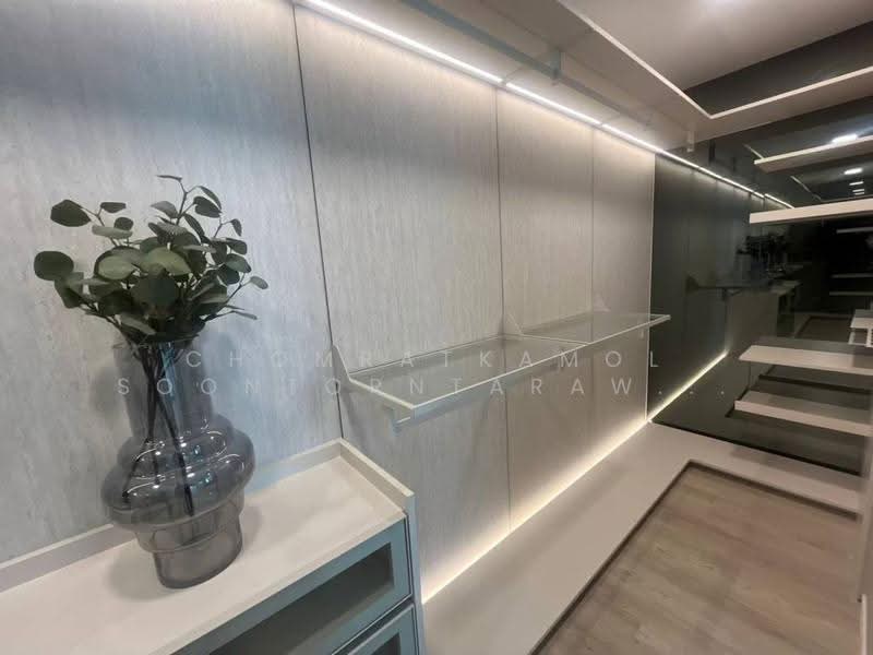 VIVE Krungthep Kreetha, Bangkok, Krungthep Kreetha Road, Saphan Sung, Bangkok, 4 Bedrooms, 421 sqm, Single Detached House For Sale, by Chomratkamol Soontorntarawong (Gor), 500503456 - DDproperty.com