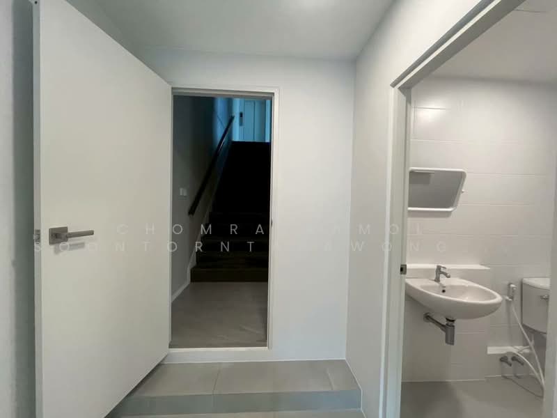 VIVE Krungthep Kreetha, Bangkok, Krungthep Kreetha Road, Saphan Sung, Bangkok, 4 Bedrooms, 421 sqm, Single Detached House For Sale, by Chomratkamol Soontorntarawong (Gor), 500503456 - DDproperty.com