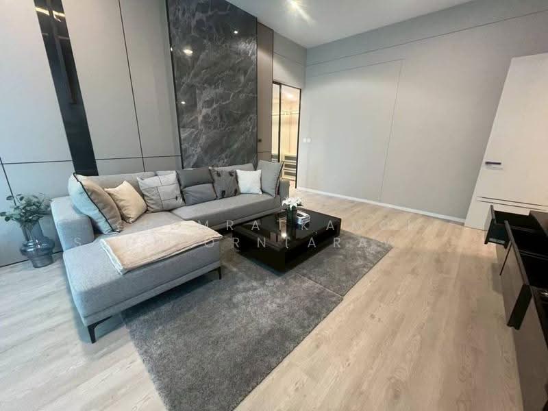VIVE Krungthep Kreetha, Bangkok, Krungthep Kreetha Road, Saphan Sung, Bangkok, 4 Bedrooms, 421 sqm, Single Detached House For Sale, by Chomratkamol Soontorntarawong (Gor), 500503456 - DDproperty.com
