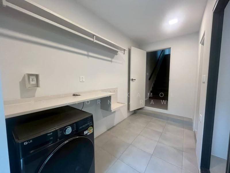 VIVE Krungthep Kreetha, Bangkok, Krungthep Kreetha Road, Saphan Sung, Bangkok, 4 Bedrooms, 421 sqm, Single Detached House For Sale, by Chomratkamol Soontorntarawong (Gor), 500503456 - DDproperty.com