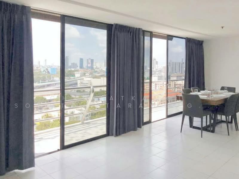 The Royal Navin Tower, Bangkok, Chuea Phloeng Road, Chong Nonsi, Yan Nawa, Bangkok, 3 Bedrooms, 160 sqm, Condo For Rent, by Chomratkamol Soontorntarawong (Gor), 500503472 - DDproperty.com