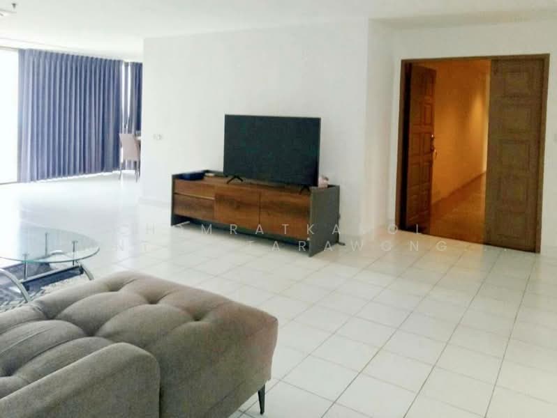The Royal Navin Tower, Bangkok, Chuea Phloeng Road, Chong Nonsi, Yan Nawa, Bangkok, 3 Bedrooms, 160 sqm, Condo For Rent, by Chomratkamol Soontorntarawong (Gor), 500503472 - DDproperty.com
