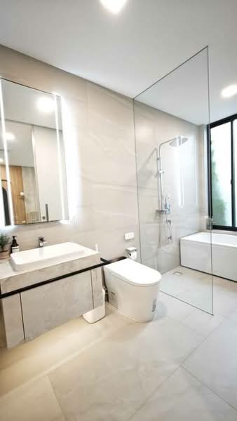 VIVE Krungthep Kreetha, Bangkok, Krungthep Kreetha Road, Saphan Sung, Bangkok, 4 Bedrooms, 421 sqm, Single Detached House For Sale, by Chomratkamol Soontorntarawong (Gor), 500503473 - DDproperty.com