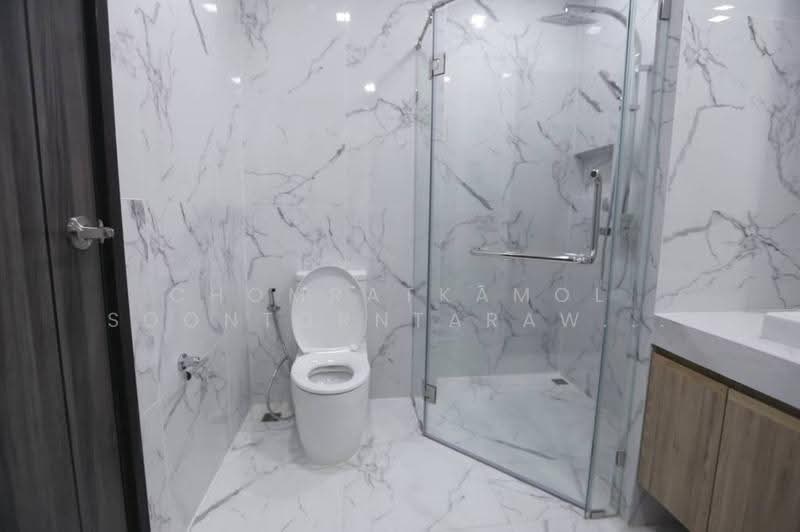 Quartz Residence, Bangkok, Khlong Toei, Bangkok, 1 Bedroom, 53 sqm, Condo For Rent, by Chomratkamol Soontorntarawong (Gor), 500503480 - DDproperty.com
