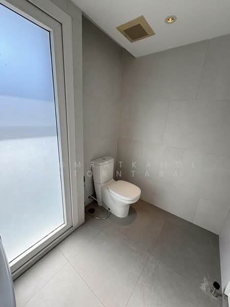 La Citta Penthouse, Bangkok, 258-8 Soi Thonglor 8, Khlong Tan Nua, Watthana, Bangkok, 4 Bedrooms, 200 sqm, Condo For Sale, by Chomratkamol Soontorntarawong (Gor), 500503501 - DDproperty.com