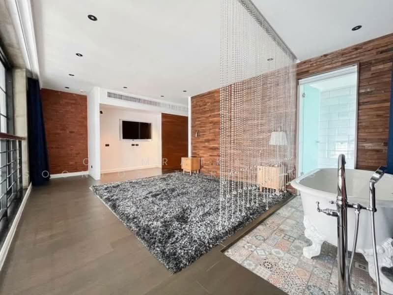 Penthouse Condominium 3, Bangkok, Sukhumvit 65, Phra Kanong Nua, Watthana, Bangkok, 4 Bedrooms, 235 sqm, Condo For Sale, by Chomratkamol Soontorntarawong (Gor), 500503505 - DDproperty.com