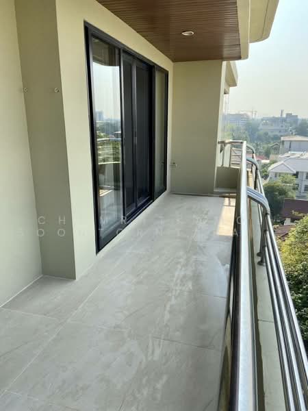 Supreme Ville Condominium, Bangkok, Yenakat, Thung Maha Mek, Sathon, Bangkok, 2 Bedrooms, 118 sqm, Condo For Rent, by Chomratkamol Soontorntarawong (Gor), 500503506 - DDproperty.com