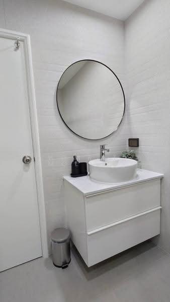 Supreme Ville Condominium, Bangkok, Yenakat, Thung Maha Mek, Sathon, Bangkok, 2 Bedrooms, 118 sqm, Condo For Rent, by Chomratkamol Soontorntarawong (Gor), 500503506 - DDproperty.com