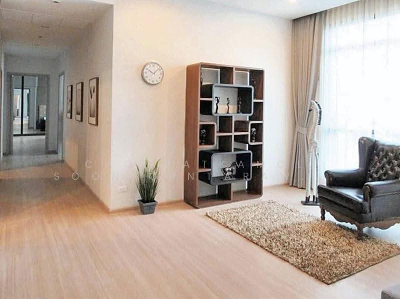 The Capital Ekamai-Thonglor, Bangkok, 2898 New Petchaburi Rd, Bang Kapi, Huai Khwang, Bangkok, 4 Bedrooms, 200 sqm, Condo For Rent, by Chomratkamol Soontorntarawong (Gor), 500503517 - DDproperty.com