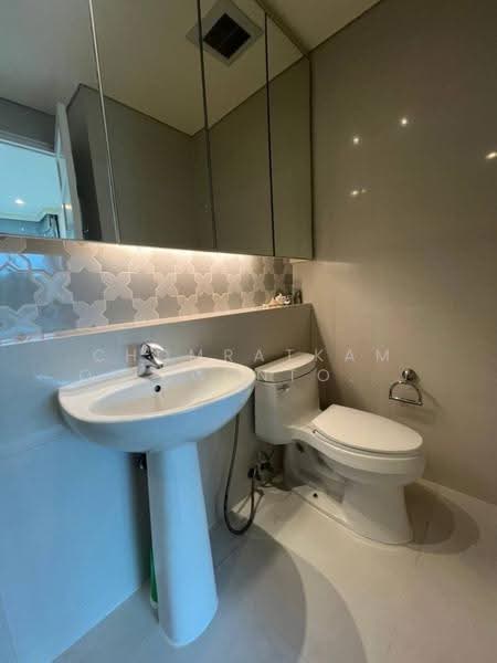 AGUSTON Sukhumvit 22, Bangkok, 140 Sukhumvit Road, Khlong Toei, Bangkok, 1 Bedroom, 65 sqm, Condo For Rent, by Chomratkamol Soontorntarawong (Gor), 500503518 - DDproperty.com