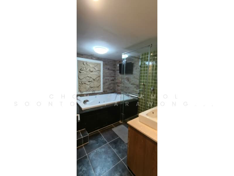 President Park Sukhumvit 24, Bangkok, 99 Sukhumvit 24 Alley, Khlongtoei Nua, Watthana, Bangkok, 3 Bedrooms, 223 sqm, Condo For Rent, by Chomratkamol Soontorntarawong (Gor), 500503522 - DDproperty.com