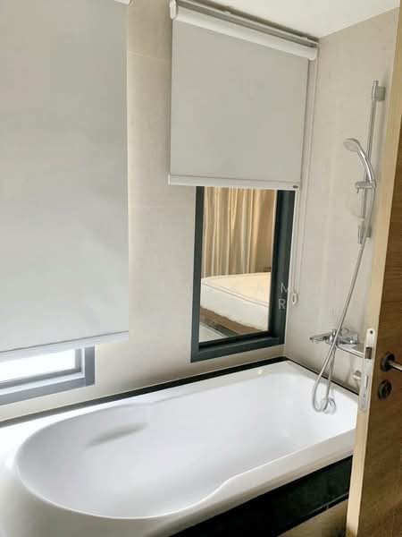 Socio Reference 61, Bangkok, Sukhumvit 61, Khlongtoei Nua, Watthana, Bangkok, 2 Bedrooms, 67 sqm, Condo For Sale, by Chomratkamol Soontorntarawong (Gor), 500503539 - DDproperty.com