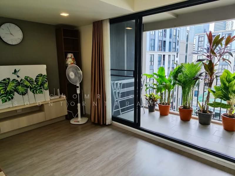 Maestro 03 Ratchada-Rama 9, Bangkok, Soi Ratchadaphisek 3 Ratchadaphisek Road, Din Daeng, Bangkok, 2 Bedrooms, 76 sqm, Condo For Sale, by Chomratkamol Soontorntarawong (Gor), 500503553 - DDproperty.com