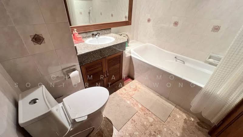 Sukhumvit Park, Bangkok, 27 Soi Sukhumvit 10, Khlong Toei, Bangkok, 2 Bedrooms, 78 sqm, Condo For Sale, by Chomratkamol Soontorntarawong (Gor), 500503565 - DDproperty.com