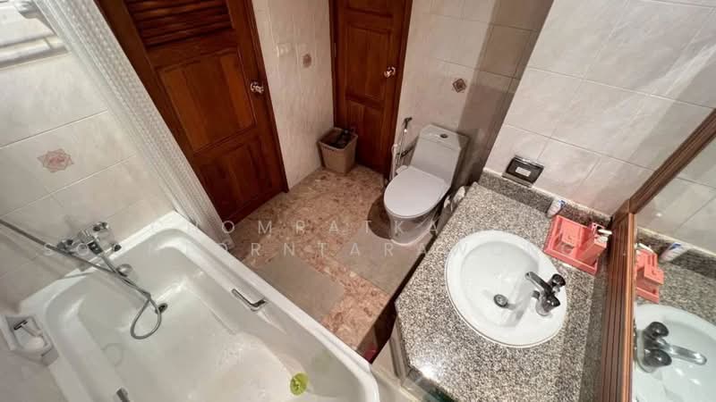 Sukhumvit Park, Bangkok, 27 Soi Sukhumvit 10, Khlong Toei, Bangkok, 2 Bedrooms, 78 sqm, Condo For Rent, by Chomratkamol Soontorntarawong (Gor), 500503566 - DDproperty.com