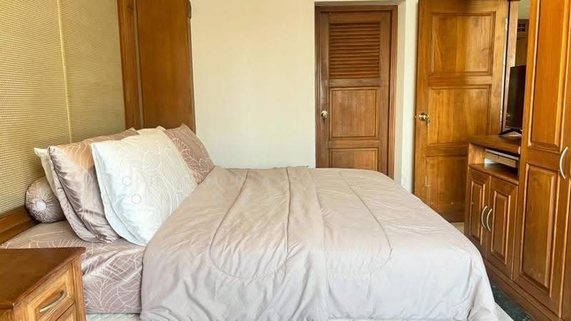 Sukhumvit Park, Bangkok, 27 Soi Sukhumvit 10, Khlong Toei, Bangkok, 2 Bedrooms, 78 sqm, Condo For Rent, by Chomratkamol Soontorntarawong (Gor), 500503566 - DDproperty.com