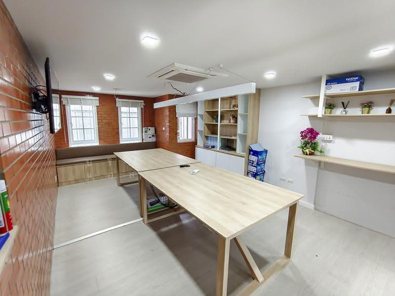 ทาวน์โฮม 3.5 ชั้น เมทโทร บิซทาวน์ แจ้งวัฒนะ 3 (ถนนหอการค้าไทย), นนทบุรี, คลองพระอุดม, ปากเกร็ด, นนทบุรี, 180 ตร.ม., ทาวน์เฮ้าส์ ขาย, โดย บริษัท เอชแอล แอสเซท จำกัด, 500503584 - DDproperty.com