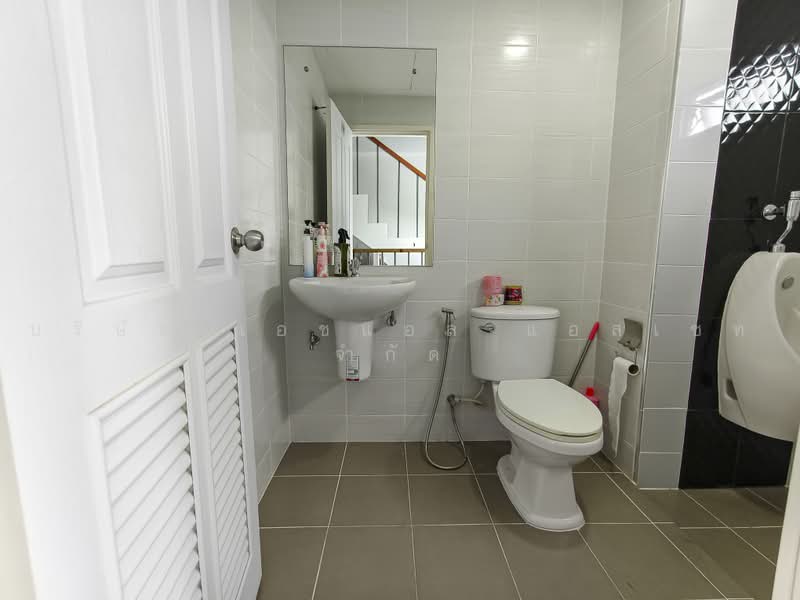 ทาวน์โฮม 3.5 ชั้น เมทโทร บิซทาวน์ แจ้งวัฒนะ 3 (ถนนหอการค้าไทย), นนทบุรี, คลองพระอุดม, ปากเกร็ด, นนทบุรี, 180 ตร.ม., ทาวน์เฮ้าส์ ขาย, โดย บริษัท เอชแอล แอสเซท จำกัด, 500503584 - DDproperty.com