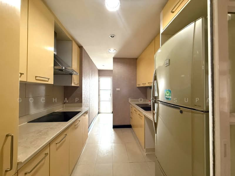 The Waterford Diamond Tower Sukhumvit, Bangkok, 758/18 Soi Sukhumvit 30/1, Sukhumvit Road, Khlong Toei, Bangkok, 3 Bedrooms, 147 sqm, Condo For Rent, by Gochaporn Fongsupa, 500503609 - DDproperty.com