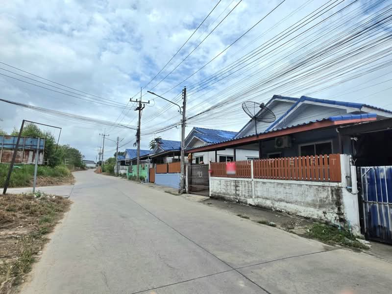 หมู่บ้านสีฟ้า ระยอง, Rayong, Pluak Daeng, Rayong, 2 Bedrooms, 150 sqm, Single Detached House For Sale, by The Best Property นุช, 500503615 - DDproperty.com