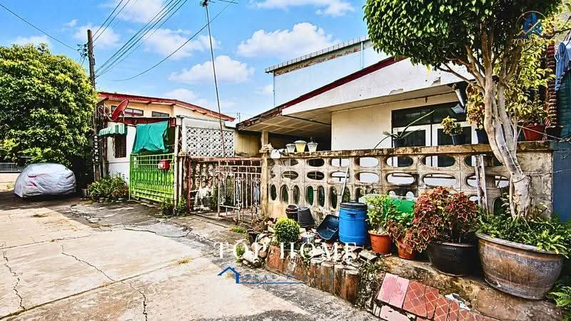 ขายด่วน! ที่ดินพร้อมบ้าน 1 ชั้น อ่อนนุช 70ทำเลดี ใกล้ถนนอ่อนนุช เหมาะอยู่อาศัยหรือลงทุน*, Bangkok, Bang Chak, Phra Khanong, Bangkok, , 92 sqm, Land For Sale, by คุณกบ, 500503632 - DDproperty.com