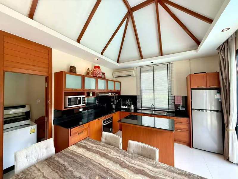 7R1072 Pool villa for rent 3 bedroom 4 bathroom 70,000/month at rawai have fully furnished, Phuket, Rawai, Muang Phuket, Phuket, 3 Bedrooms, 250 sqm, Villa For Rent, by PK LIFE Property, 500503652 - DDproperty.com