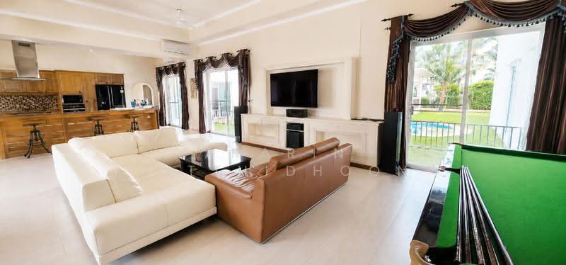 The Village of Santa Maria, Chon Buri (Pattaya), Poong, Bang Lamung (Pattaya), Chon Buri (Pattaya), 5 Bedrooms, 500 sqm, Villa For Sale, by Amarin Sitthidhoon, 500503653 - DDproperty.com