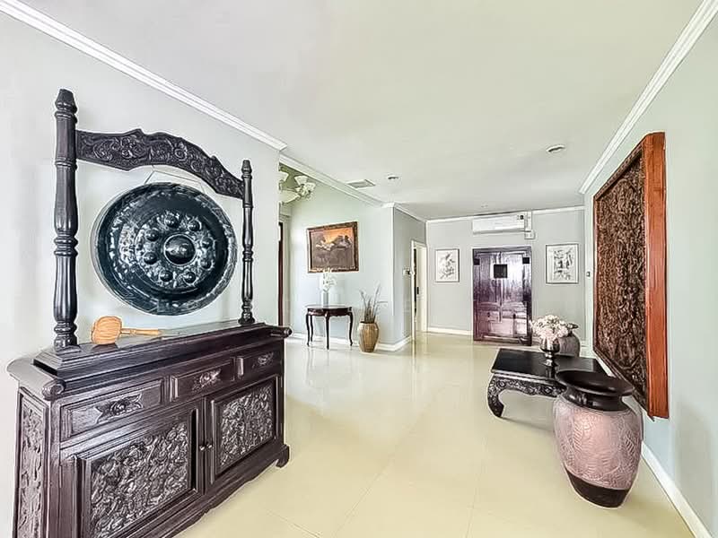 High End House for Sale Thung Klom Tan Man 3Bed Private Pool, Chon Buri (Pattaya), Bang Lamung, Bang Lamung (Pattaya), Chon Buri (Pattaya), 3 Bedrooms, 350 sqm, Single Detached House For Sale, by PLC real estate, 500503657 - DDproperty.com