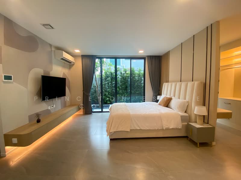 VIVE Krungthep Kreetha, Bangkok, Krungthep Kreetha Road, Saphan Sung, Bangkok, 4 Bedrooms, 421 sqm, Single Detached House For Rent, by Princeton Estate Co.,Ltd., 500503671 - DDproperty.com