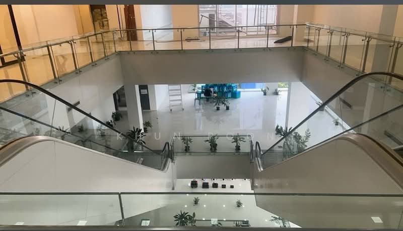 Large Community Mall Space for Rent | Ratchadaphisek Road (SPSSR370), Bangkok, ถนนรัชดาภิเษก, Din Daeng, Din Daeng, Bangkok, , 1,035 sqm, Shophouse For Rent, by Khun Poon, 500503700 - DDproperty.com