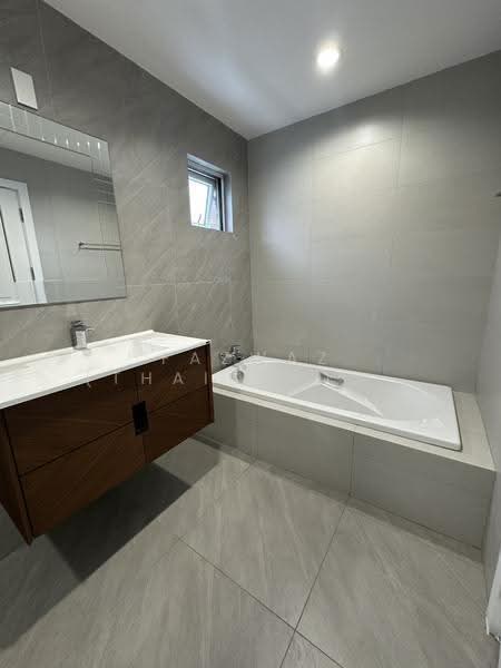 Villa Nakarin Onnut-Wongwaen, Bangkok, Sukhapiban 2 Road, Prawet, Bangkok, 3 Bedrooms, 280 sqm, Single Detached House For Sale, by Fazwaz (Thailand) Co., Ltd., 500503704 - DDproperty.com