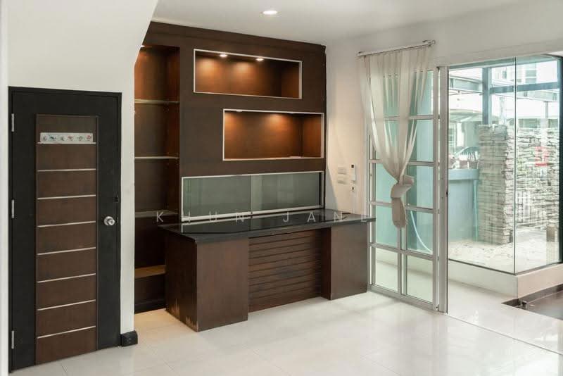 โฮมออฟฟิศ 3 ชั้น ตกแต่งพร้อม ให้เช่า หมู่บ้าน ชาลิสา ลาดพร้าว (SPSJP623), กรุงเทพ, ซอย หมู่บ้านชาลิสา, ลาดพร้าว, กรุงเทพ, 250 ตร.ม., ตึกแถว-อาคารพาณิชย์ ให้เช่า, โดย Khun Jane, 500503722 - DDproperty.com