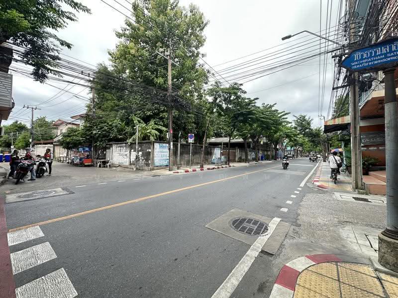 ที่ดินเปล่า 341 ตร.ว. ซอยวชิรธรรมสาธิต 40 ถ.สุขุมวิท 101/1 แขวงบางจาก เขตพระโขนง จ.กรุงเทพมหานคร, Bangkok, สุขุมวิท 101/1, Bang Chak, Phra Khanong, Bangkok, , 1,364 sqm, Land For Sale, by คุณบุษบง บุญมีเจริญพันธ์, 500503743 - DDproperty.com