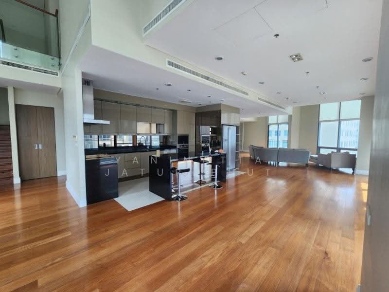 Bright Sukhumvit 24, Bangkok, Sukhumvit 24 Alley, Khong Tan, Khlong Toei, Bangkok, 6 Bedrooms, 365 sqm, Condo For Rent, by Yaninatta Jaturaphut, 500503756 - DDproperty.com