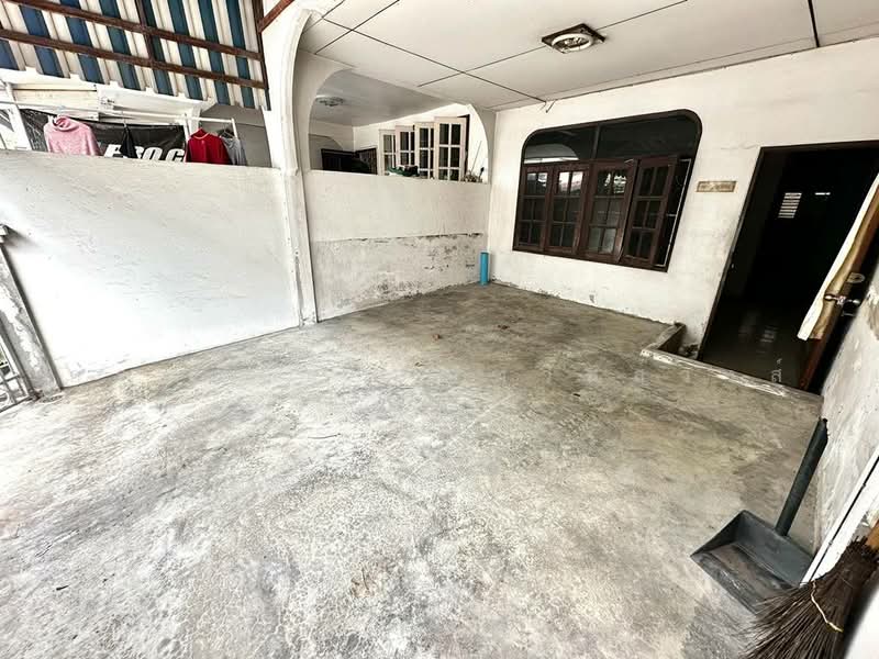 ขาย ทาวน์เฮ้าส์ หมู่บ้าน นิชดา ซอยติวานนท์-ปากเกร็ด 10, Nonthaburi, Pak Kret, Nonthaburi, 2 Bedrooms, 80 sqm, Townhouse For Sale, by กรณวัสส์ กัณฑวัสส์วงส์, 500503790 - DDproperty.com