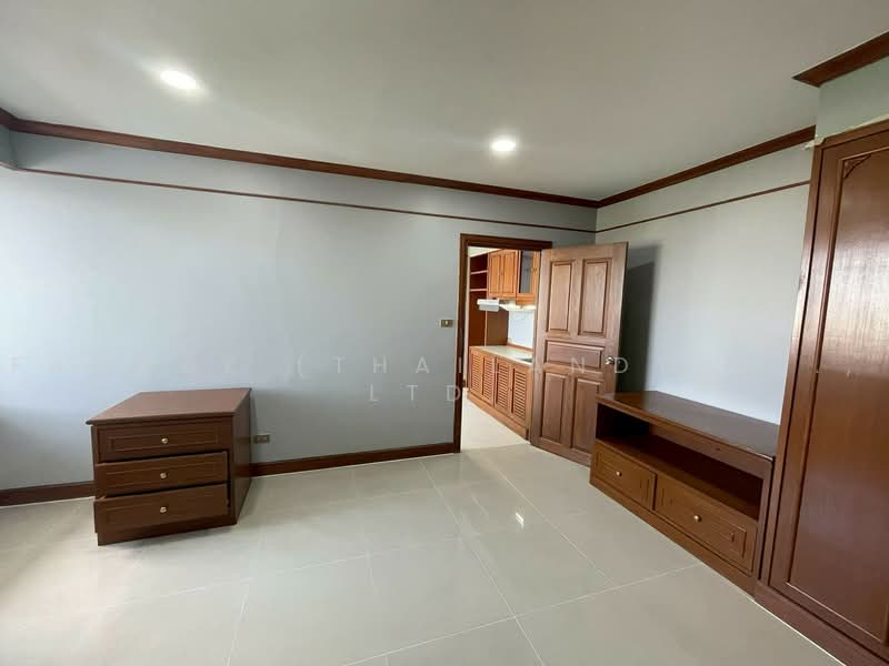 Kensington Place, Bangkok, Soi Chaeng Watthana 13, Thung Song Hong, Lak Si, Bangkok, 1 Bedroom, 50 sqm, Condo For Sale, by Fazwaz (Thailand) Co., Ltd., 500503791 - DDproperty.com