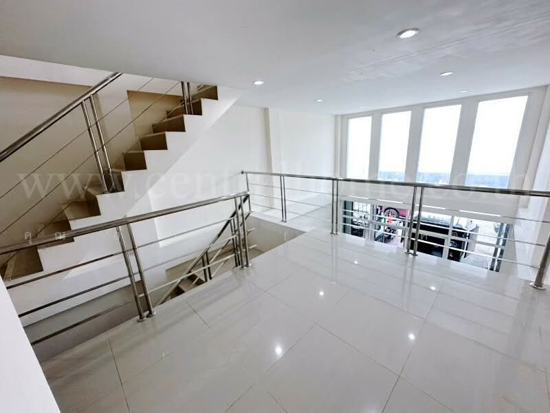 อาคารพาณิชย์ 3.5 ชั้น ทำเลทอง ถนนนวมินทร์ ใกล้ตลาดปัฐวิกรณ์, กรุงเทพ, นวมินทร์, คลองกุ่ม, บึงกุ่ม, กรุงเทพ, 210 ตร.ม., ตึกแถว-อาคารพาณิชย์ ขาย, โดย คุณ อนาคต ( อนาคต ), 500503836 - DDproperty.com