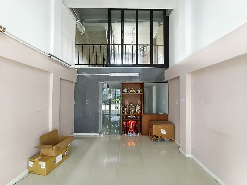 ทาวน์โฮม 3.5 ชั้น เมทโทร บิซทาวน์ แจ้งวัฒนะ 3 ถนนหอการค้าไทย (หลังริม), นนทบุรี, คลองพระอุดม, ปากเกร็ด, นนทบุรี, 210 ตร.ม., ทาวน์เฮ้าส์ ขาย, โดย บริษัท เอชแอล แอสเซท จำกัด, 500503838 - DDproperty.com