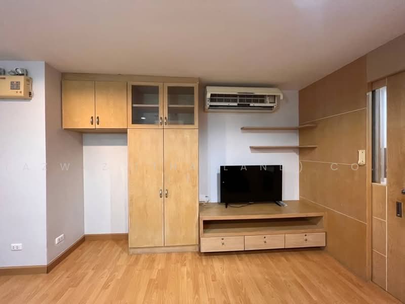 Serene Place Sukhumvit 24 : ซีรีน เพลส สุขุมวิท 24, กรุงเทพ, 9 ซอยเมธีนิเวศม์ ถนนสุขุมวิท 24, คลองตัน, คลองเตย, กรุงเทพ, 49 ตร.ม., คอนโด ขาย, โดย Fazwaz (Thailand) Co., Ltd., 500503840 - DDproperty.com