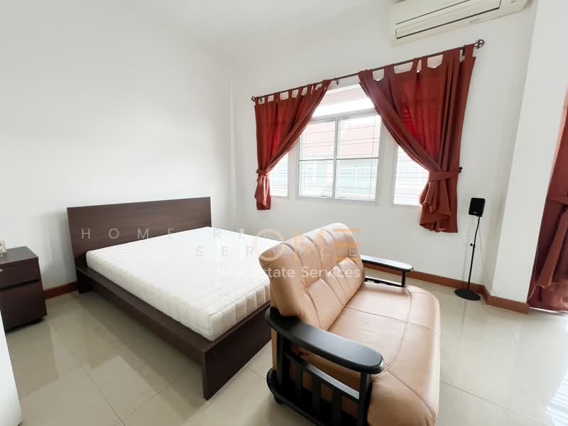 Baan Fahluang Ville sukhumvit, Bangkok, Soi Punnawithi 50, Bang Chak, Phra Khanong, Bangkok, 3 Bedrooms, 200 sqm, Townhouse For Sale, by HOME Real Estate Service, 500503845 - DDproperty.com