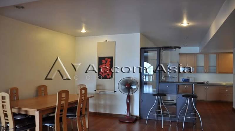 Royal Castle Sukhumvit : รอยัล คาสเซอร์ สุขุมวิท, กรุงเทพ, 30 ซอยสุขุมวิท 39, คลองเตยเหนือ, วัฒนา, กรุงเทพ, 220 ตร.ม., คอนโด ขาย, โดย Accom Asia, 500503847 - DDproperty.com
