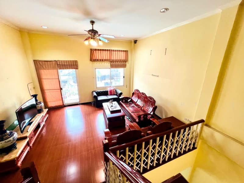 Baan Klang Muang Ratchada-Mengjai 1 : บ้านกลางเมือง รัชดา-เหม่งจ๋าย 1, กรุงเทพ, 522 50-151 ซอยสหกรณ์การเกษตร, วังทองหลาง, กรุงเทพ, 100 ตร.ม., ทาวน์เฮ้าส์ ขาย, โดย The Best Property ปู, 500503850 - DDproperty.com