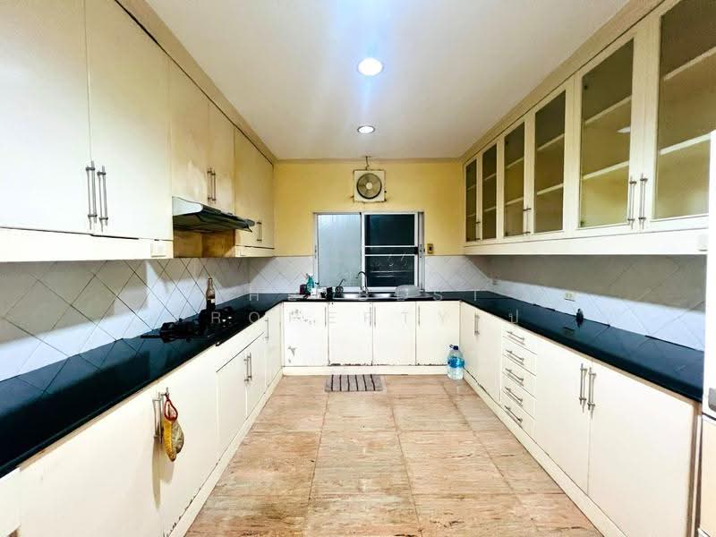Baan Klang Muang Ratchada-Mengjai 1 : บ้านกลางเมือง รัชดา-เหม่งจ๋าย 1, กรุงเทพ, 522 50-151 ซอยสหกรณ์การเกษตร, วังทองหลาง, กรุงเทพ, 100 ตร.ม., ทาวน์เฮ้าส์ ขาย, โดย The Best Property ปู, 500503850 - DDproperty.com
